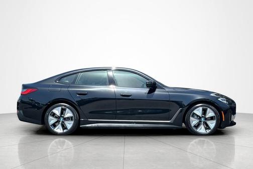 Black Sapphire Metallic 2023 BMW i4 Gran Coupe eDrive40