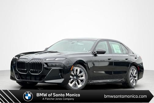 Black Sapphire Metallic 2026 BMW 750e i xDrive