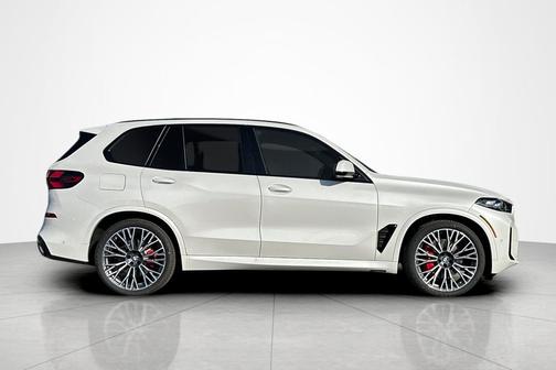 Mineral White Metallic 2026 BMW X5 sDrive40i