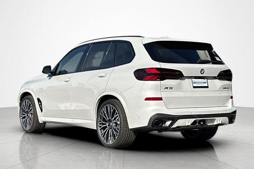 Mineral White Metallic 2026 BMW X5 sDrive40i