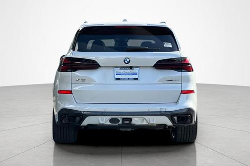 Mineral White Metallic 2026 BMW X5 sDrive40i