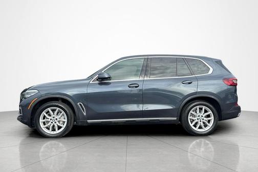 Arctic Gray Metallic 2021 BMW X5 sDrive40i