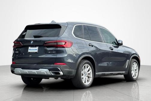 Arctic Gray Metallic 2021 BMW X5 sDrive40i
