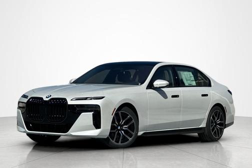2026 BMW 740 740i xDrive Sedan