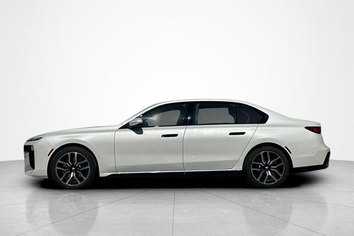 2026 BMW 740 740i xDrive Sedan