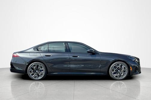 2026 BMW 530 T