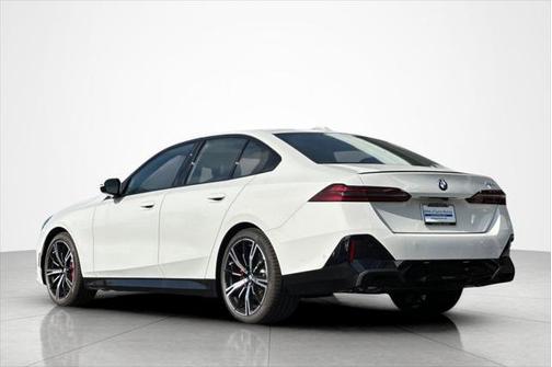 2026 BMW 530 530i Sedan