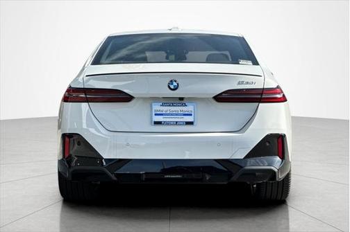 2026 BMW 530 530i Sedan