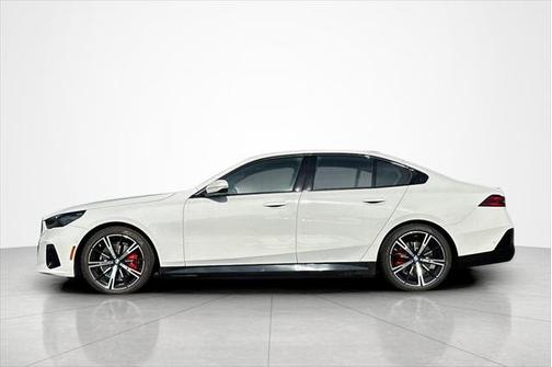 2026 BMW 530 530i Sedan