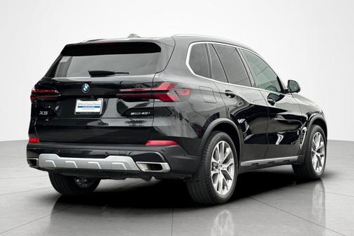 Black Sapphire Metallic 2025 BMW X5 sDrive40i