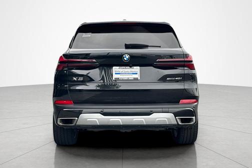 Black Sapphire Metallic 2025 BMW X5 sDrive40i