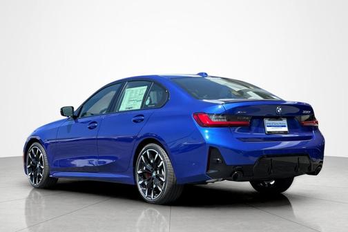 Portimao Blue Metallic 2026 BMW 330 xDrive NA
