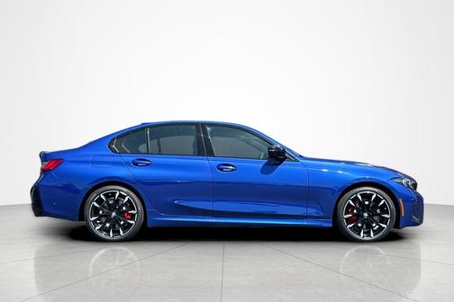 Portimao Blue Metallic 2026 BMW 330 xDrive NA