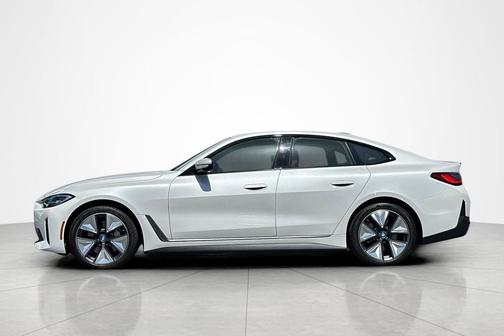 Mineral White Metallic 2023 BMW i4 Gran Coupe eDrive35