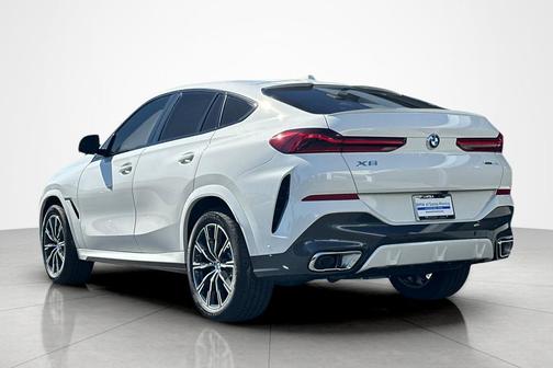 2026 BMW X6 xDrive40i
