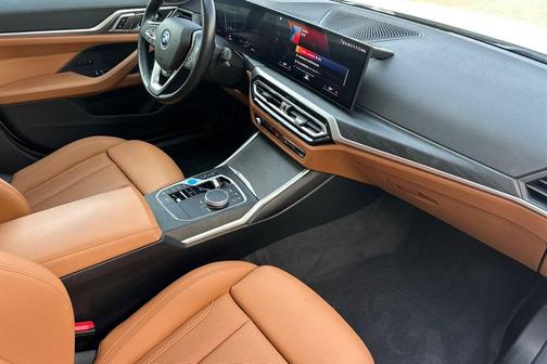 Mineral White Metallic 2023 BMW i4 Gran Coupe eDrive35