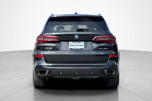 Black Sapphire Metallic 2023 BMW X5 PHEV xDrive45e
