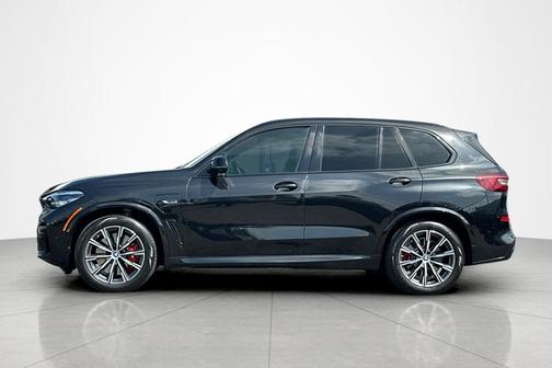 Black Sapphire Metallic 2023 BMW X5 PHEV xDrive45e
