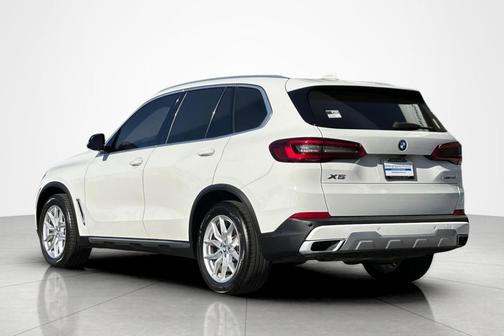 Alpine White 2020 BMW X5 sDrive40i Sports Activity Vehicle