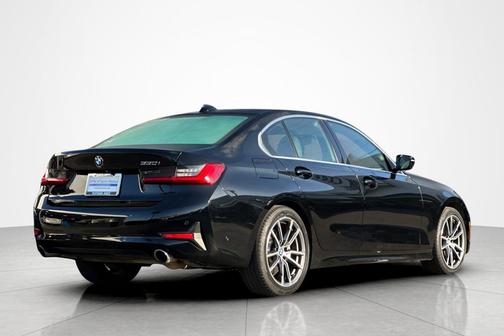 2021 BMW 330 