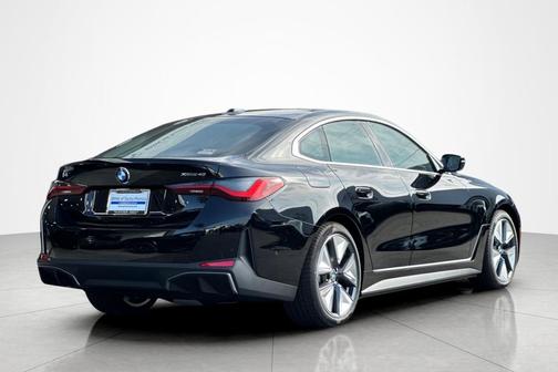 Jet Black 2026 BMW i4 Gran Coupe xDrive40