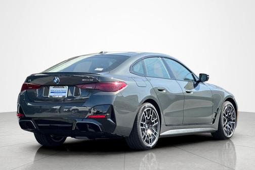 Dravit Grey Metallic 2026 BMW i4 Gran Coupe eDrive40