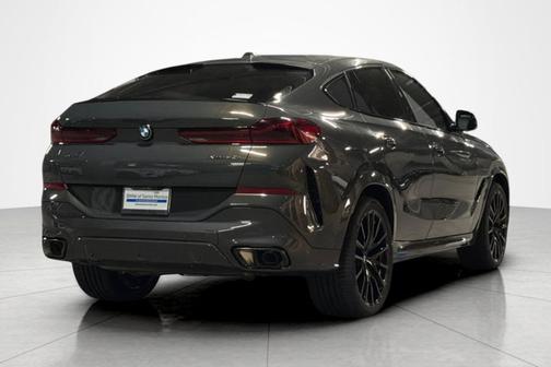 Dravit Grey Metallic 2027 BMW X6 xDrive40i