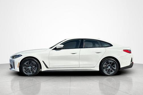 Alpine White 2023 BMW i4 Gran Coupe eDrive35 Gran Coupe