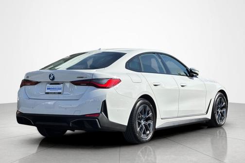 Alpine White 2023 BMW i4 Gran Coupe eDrive35 Gran Coupe