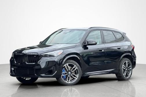 Black Sapphire Metallic 2026 BMW X1 M35i