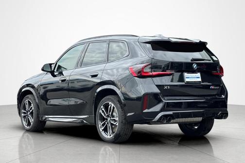 Black Sapphire Metallic 2026 BMW X1 M35i