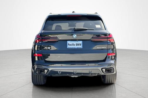 Black Sapphire Metallic 2026 BMW X5 PHEV xDrive50e