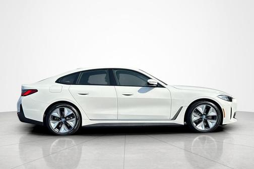 Alpine White 2023 BMW i4 Gran Coupe eDrive40