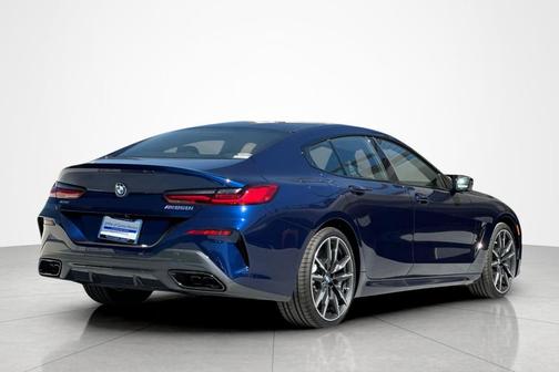 COSMOS BLACK METALLI 2026 BMW M850 Gran Coupe xDrive