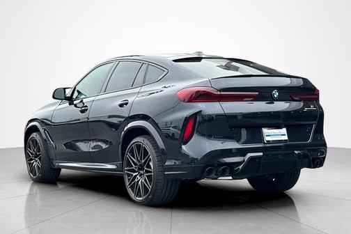 Carbon Black Metallic 2024 BMW X6 M