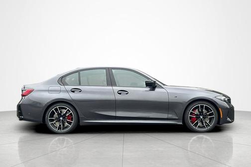 COSMOS BLACK METALLI 2026 BMW M340 xDrive