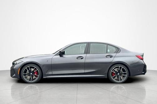 COSMOS BLACK METALLI 2026 BMW M340 xDrive