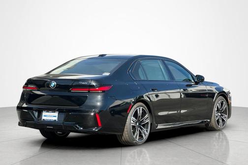2026 BMW 740 L
