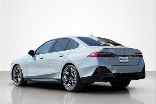 2026 BMW 530 530i Sedan