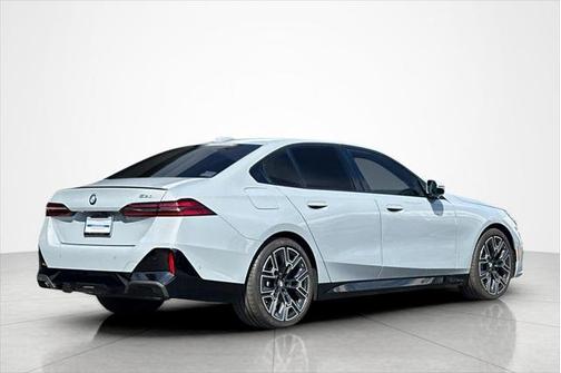 2026 BMW 530 530i Sedan