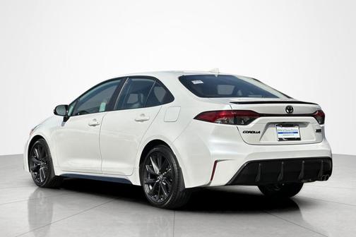 Wind Chill Pearl 2025 Toyota Corolla XSE