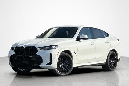 Alpine White 2026 BMW X6 xDrive40i Sports Activity Coupe