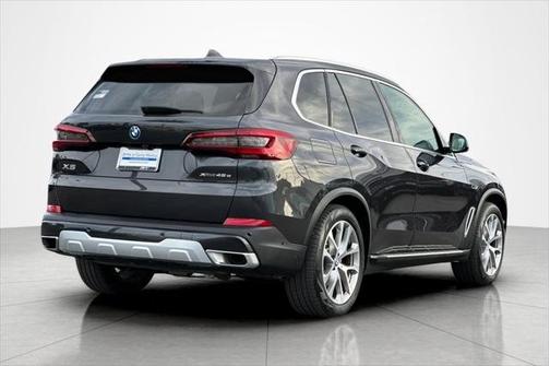 Dark Graphite Metallic 2023 BMW X5 xDrive45e Plug-In Hybrid