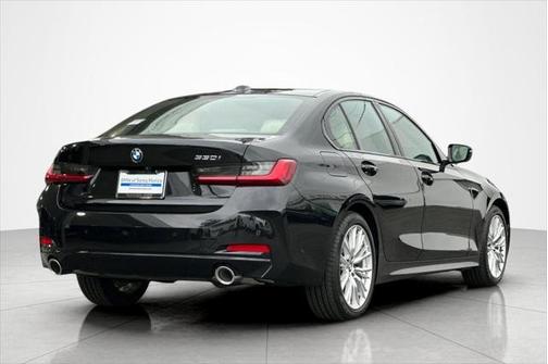 2023 BMW 330 330i Sedan