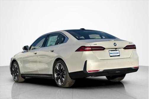 2026 BMW 530 530i xDrive Sedan