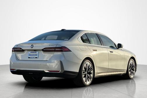2026 BMW 530 xDrive