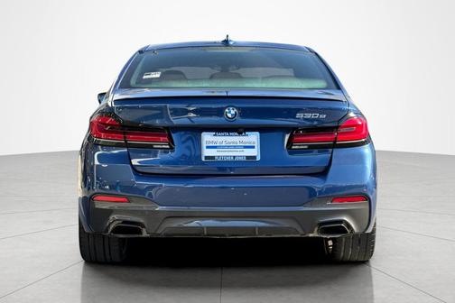 2023 BMW 530e Base