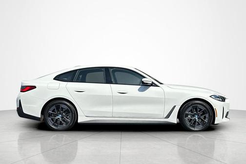 Alpine White 2023 BMW i4 Gran Coupe eDrive35 Gran Coupe