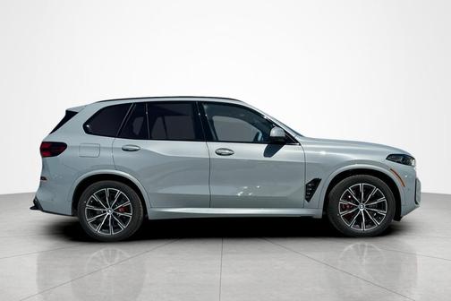 Brooklyn Grey Metallic 2026 BMW X5 xDrive50e Plug-In Hybrid