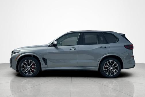 Skyscraper Grey Metallic 2026 BMW X5 sDrive40i